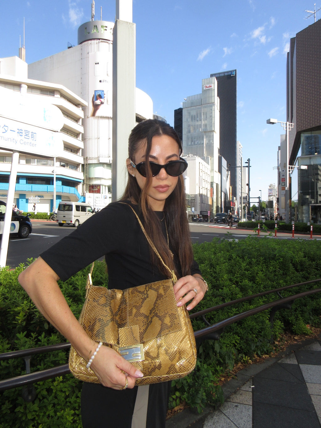 Vintage Fendi Mamma Baguette